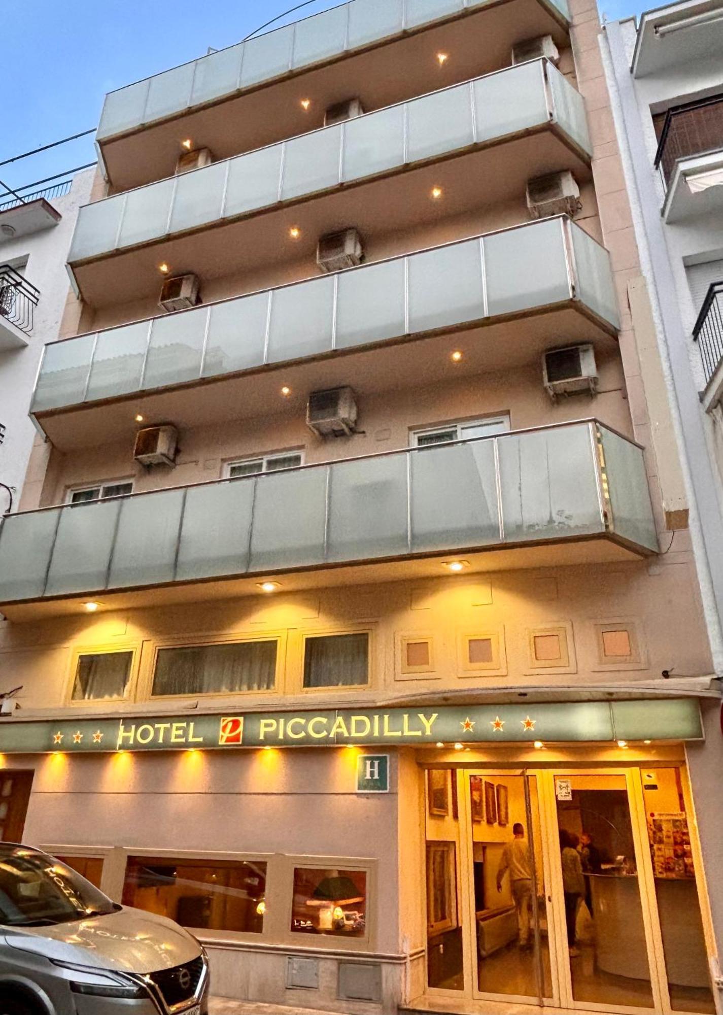 Hotel Piccadilly ซีเจส ภายนอก รูปภาพ
