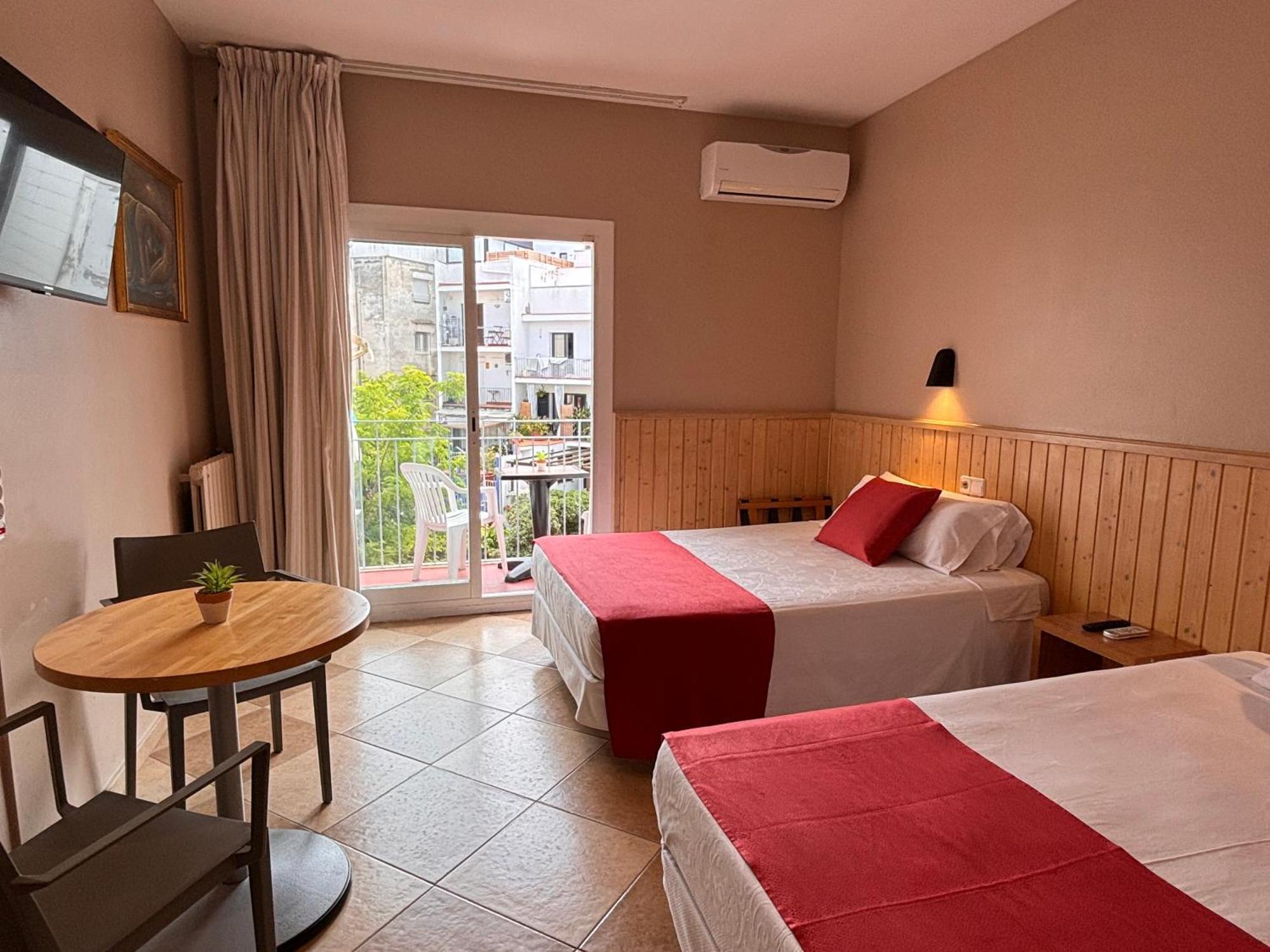 Hotel Piccadilly ซีเจส ภายนอก รูปภาพ