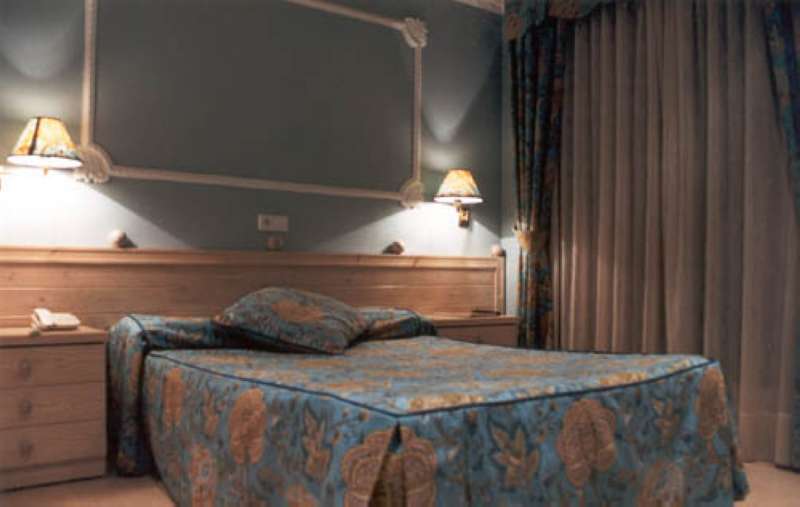 Hotel Piccadilly ซีเจส ภายนอก รูปภาพ