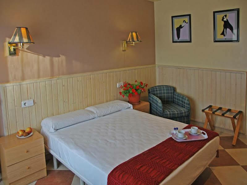 Hotel Piccadilly ซีเจส ภายนอก รูปภาพ