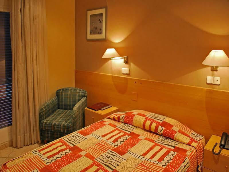 Hotel Piccadilly ซีเจส ภายนอก รูปภาพ